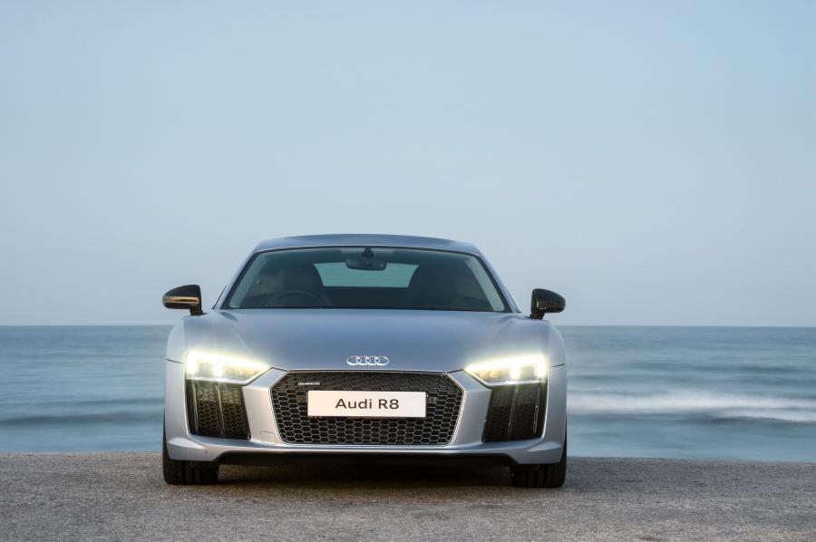  Audi R8 V10 Plus 2016 года  (ZA) (фото 17 из 22)